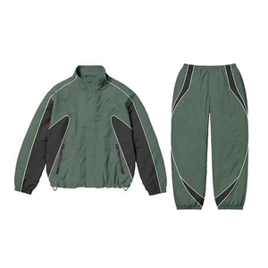 Ensemble de survêtement coupe-vent pour homme : veste et pantalon amples, légers, avec logo personnalisé, tenue de sport décontractée, design contrastant, coupe-vent, style urbain - Product Image 2