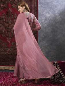 Ensemble indien pakistanais brodé de fleurs roses en rayonne, kurta, pantalon et dupatta, tenue traditionnelle pour femmes pour les mariages et le bureau - Product Image 3