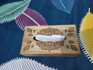 Boîte à mouchoirs en bois naturel faite à la main, porte-mouchoirs en bois massif, distributeur de serviettes rustique, décoration pour table à manger, maison, bureau - Product Image 6