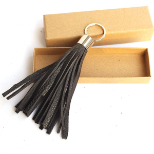 Vente en gros directe d'usine, porte-clés en cuir véritable avec logo personnalisé - Product Image 2