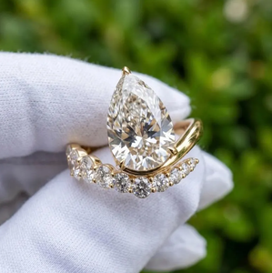 Bague de fiançailles de luxe en or plaqué avec diamant ovale de 3 carats cultivé en laboratoire, certifié IGI, E VVS2 VS1, ensemble pour mariage et anniversaire - Product Image 3