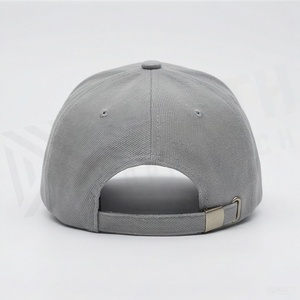 Casquette de baseball grise à 6 panneaux unisexe, ajustable, en sergé de coton de couleur unie, style décontracté, taille adulte - Product Image 2