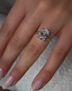 Bague de fiançailles solitaire minimaliste en or massif 14 carats avec diamant ovale de 2,50 carats cultivé en laboratoire, alliances d'anniversaire de mariage, vente en gros - Product Image 1