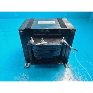 Transformateur de contrôle Marcus M5114 Series M5114OT, utilisé comme pièce détachée pour équipement semi-conducteur d'époque - Product Image 5