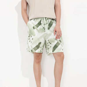 Pantalones Cortos Deportivos Ligeros de Algodón 100% Verde Sólido para Hombre, para Entrenamiento Atlético, Correr, Gimnasio, Fitness, con Logotipo Personalizado - Product Image 1