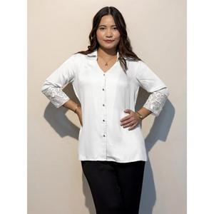 Chemise élégante pour femmes, chemise formelle légère à col boutonné pour le bureau, à porter au quotidien, acheter auprès du fournisseur direct - Product Image 1