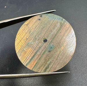 หน้าปัดนาฬิกาแบบแบน ลาบราดอไรต์สีทอง ขนาด 28.5 มม. หนา 1 มม. รูตรงกลาง 2 มม. - Product Image 5