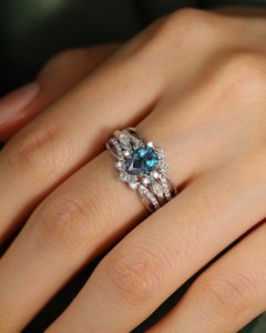 925 <b>Sterling</b> <b>Silver</b> Hip Hop Style Pear Cut Tear Drop Alexandrite 18K Gold Plated Wedding Band <b>Ring</b> <b>Set</b> - Product Image 2