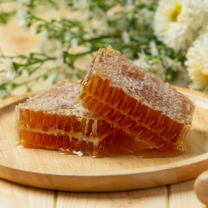 Directo de la Colmena: Panal de Miel Crudo Premium al por Mayor - Product Image 6