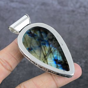Pendentif en labradorite naturelle en forme de goutte d'eau, pierres précieuses en forme de poire, plaqué argent, bijoux bohèmes unisexes, cadeau de mariage - Product Image 4