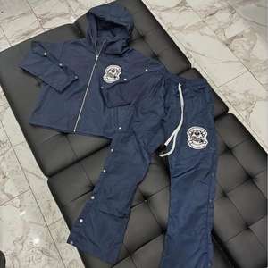 Conjunto Deportivo de Dos Piezas para Hombre, Chaqueta Cortavientos de Nailon para Gimnasio y Fitness, Trajes de Entrenamiento Personalizados y Profesionales - Product Image 3