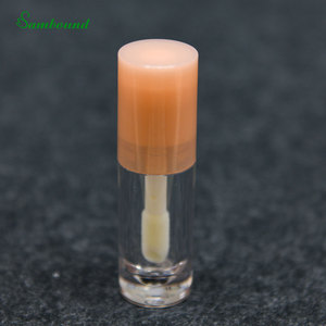 Custom Lip Gloss Tube With Large Brush Head 5.6ml InjectionMolded Bright Pink With Pearlescent Powder Empty Liquid Blush Bottle - Product Image 3