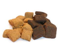 Tablettes de Bakhoor carrées de luxe, Oud d'Assam, Bois d'agar indien, Faible MOQ 2 kg, Prix usine, Forme et taille personnalisées, Plus de 100 parfums arabes