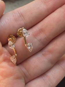 Boucles d'oreilles créoles en or massif 14 carats avec diamants taille poire de 0,51 carat chacun, bijoux raffinés pour femme, cadeau de mariage ou de promesse pour les amoureux - Product Image 3