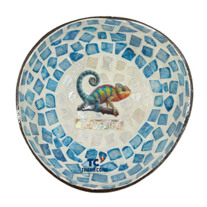 Vente en gros de bol de noix de coco écologique en nacre avec gecko à l'intérieur de bols de coquillages faits à la main du Vietnam - Product Image 1