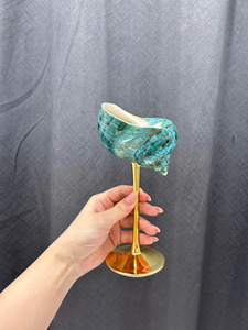Copa de Vino Hecha a Mano con Conchas Naturales, Copa Decorativa con Tallo Dorado, Estilo Oceánico, Vajilla Ligera de Arte Folclórico, Regalo - Product Image 5