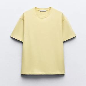 T-shirt ample pour femme, confortable et élégant, à manches courtes, motif uni, grande taille, avec logo décoratif – Vente en gros - Product Image 1