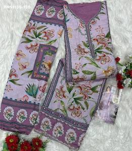 Ensemble Salwar-Kameez Semi-Couture en Mousseline de Viscose de Qualité Supérieure avec Impression Numérique et Broderie Main & Aari – Fabricant de Mode Féminine - Product Image 4