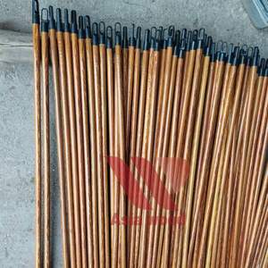 Manche de balai en bois d'eucalyptus enduit de PVC, couleur café, avec motif grainé, poils rigides, en vrac, prêt à l'emploi - Product Image 2