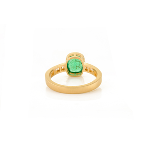 Nueva Colección de Anillos de Boda Hechos a Mano con Esmeraldas y Diamantes 100% Genuinos para Unisex, Oro Amarillo Sólido K18 - Product Image 6