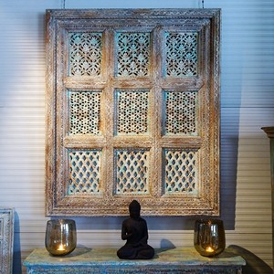 Panneau mural en bois de manguier sculpté à la main |   Design géométrique complexe |   Traditionnel |   60x90 cm |   Vente en gros à Moradabad |   Aqudus Saleem - Product Image 2