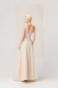 High Quality Women's Casual <b>Skirts</b> Elegant ARCHLINE MIDI <b>SKIRT</b> ODM Private Label Sparkly <b>Mesh</b> Fabric Long <b>Skirts</b> For Women - Product Image 6