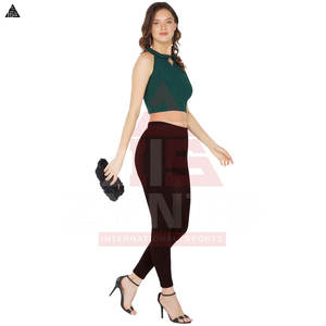 Camiseta Corta Holgada de Color Verde de Moda para Mujer, con Cuello Redondo, Camiseta Corta para Mujer, Tops Cortos para Mujer - Product Image 3