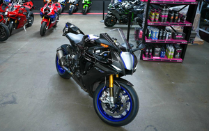มอเตอร์ไซค์สปอร์ต YZF-R1M ปี 2025 ราคาประหยัด พร้อมส่งมอบ - Product Image 2