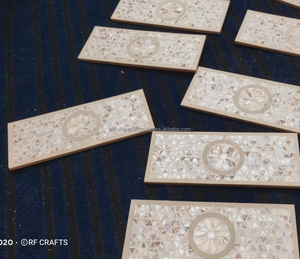 Caja de contenedor de chocolate dulce con incrustaciones de madreperla de madera acrílica en tamaño y forma personalizados para regalos - Product Image 4