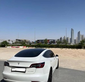 2020 Tesla Model 3 SUV électrique AWD Sièges en cuir Longue autonomie - Product Image 2