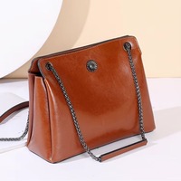 Tas Selempang Wanita Bentuk Sadel 3L+ Kulit Asli Lembut Dapat Dilipat Ringan Ramah Lingkungan Tahan Air Tahan Lama