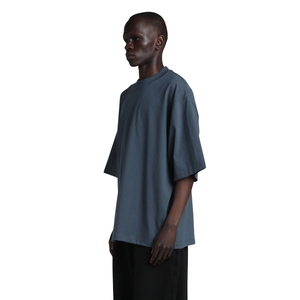 T-shirt oversize camel pour homme, col montant, épaules tombantes, manches courtes, en coton épais, vente en gros - Product Image 4