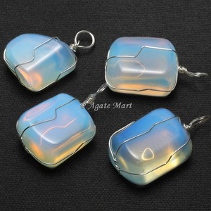 Pendentif brésilien en quartz en cristal avec décoration de la maison d'amour de style Feng Shui Technique d'enveloppement de pierres précieuses d'agate gravée - Product Image 5