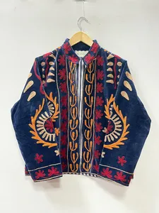 เสื้อแจ็คเก็ตผ้ากำมะหยี่ปักลายซูซานีสไตล์โบฮีเมียนคุณภาพส่งออกสำหรับผู้หญิงฤดูหนาว เสื้อโค้ทกันลมแบบอินเดียสำหรับทุกเพศ - Product Image 4