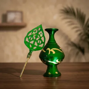 Soporte Surmedani Surma de Latón Verde Antiguo con Aplicador de Kohl, Contenedor Decorativo Tradicional Hecho a Mano para Kohl Ocular para Mujeres - Product Image 4