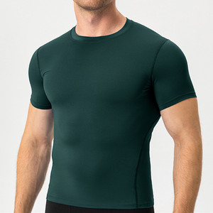 เสื้อยืดคอกลมแขนสั้นผู้ชาย สีพื้น ผ้ารัดรูป แห้งเร็ว ผลิตจากโพลีเอสเตอร์/คอตตอน ทอแบบสปอร์ต สำหรับออกกำลังกาย ใส่ได้ทุกฤดู - Product Image 3