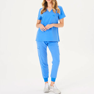 Uniforme d'infirmière fabriqué dans les meilleurs matériaux, taille personnalisée, vente chaude, uniforme d'infirmière au design actuel, uniforme d'infirmière grande taille - Product Image 1