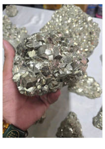 Grappe de Pyrite Péruvienne de Haute Qualité, Spécimen Minéral Brut, Pierre Puissante au Meilleur Prix - Product Image 2