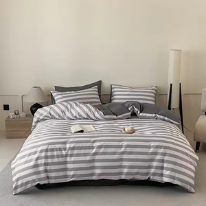 ชุดผ้าห่มนวมสีเหลือง 4 ชิ้น ชุดผ้าห่มนวมเรียบง่ายสำหรับบ้าน - Product Image 5