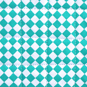 ผู้ส่งออกที่รองหม้อในอินเดีย เป็นมิตรกับสิ่งแวดล้อม ขนาดและดีไซน์ตามสั่ง ที่รองหม้อลายตารางย้อมเส้นด้าย สำหรับใช้ในครัวและเตาอบ - Product Image 6