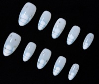 Ongles à presser ovales bleu ciel, faits main, peints à la main, effet 3D dégradé, ornés de strass, qualité salon, réutilisables, ajustement personnalisé
