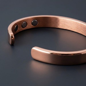 Brazalete Magnético de Cobre para Alivio del Dolor, Brazalete Magnético de Cobre Unisex, Diseño Abierto Pulido, Forma Circular - Product Image 5
