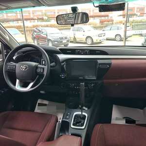 Toyota Hilux LC300 Premium 4x4 Diésel 2021, Transmisión Manual/Automática, Interior de Cuero Claro/Oscuro, Usado, Volante a la Izquierda - Product Image 5