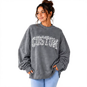 Sweat-shirt oversize à col montant pour femme en molleton avec empiècement en tissu gingham et accent en tissu à carreaux personnalisé, confortable pour le quotidien - Product Image 1