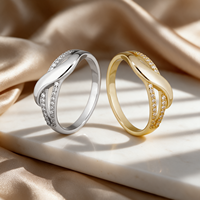 Bague en argent sterling 925 avec ruban croisé, zircon, courbe en S large polie et deux rangées de pierres