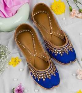 Pakistani Women Khussa Traditional Embroidered Pumps Soft Comfortable Ladies Flats Fashion Ethnic Footwear Wholesale - Product Image 2