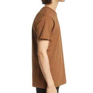 T-shirt à manches courtes marron pour homme avec imprimé de dessin animé de crème glacée, coupe classique, col rond, style décontracté, fabrication directe du Pakistan. - Product Image 2