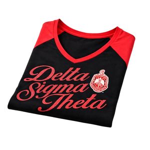 Maglietta Nera con Scollo a V Delta Sigma Theta per Donne, Vestibilità Comoda, Tessuto Premium, Abbigliamento Casual per Confraternite Greche - Product Image 6