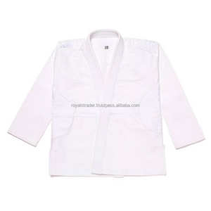 Ensemble de Jiu Jitsu Gi en polyester de conception personnalisée de haute qualité pour le karaté et le taekwondo, y compris les shorts-vêtements d'arts martiaux - Product Image 1