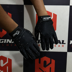Guantes de fútbol americano personalizados con diamantes de imitación, de tela elástica, color negro, guantes de fútbol americano con diamantes de imitación. - Product Image 5